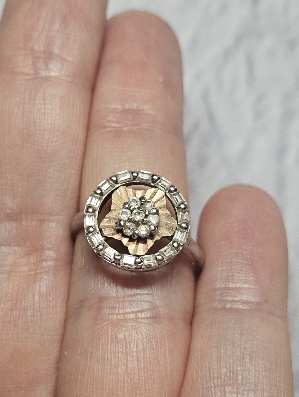 Sterling Silver 925 Two-Tone Star White Topaz Cluster Ring Size 7